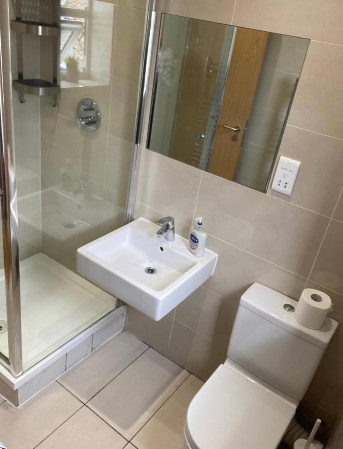 Lovely Private Rooms In Euston, Central Londres Extérieur photo